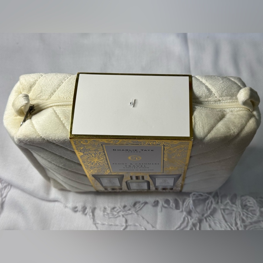 Charlie Tate Cosmetics Travel Bag with Skincare Essentials - Picture 5 of 6